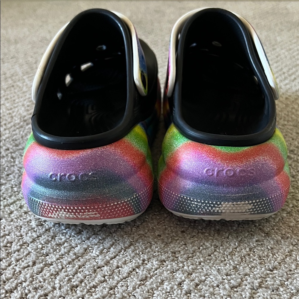 CROCS Size 10 Womens Platform Black Clog with Rainbow Tie-Dye Accents - Picture 2 of 7